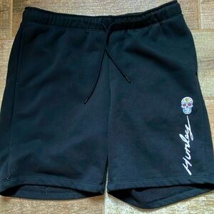 Hurley men shorts size L